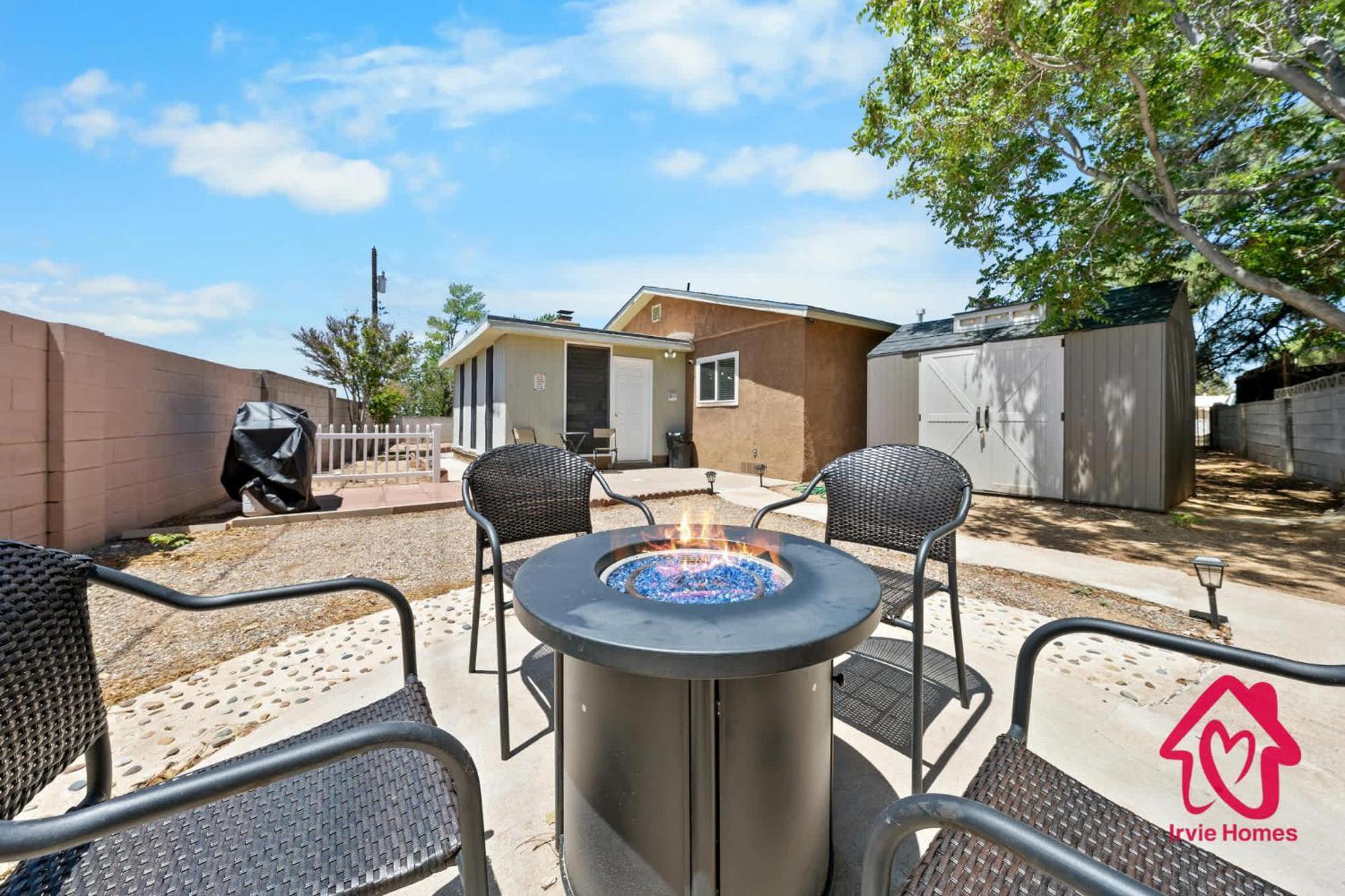 Chapala Charm 6Br Family Oasis - An Irvie Home Albuquerque Exterior photo